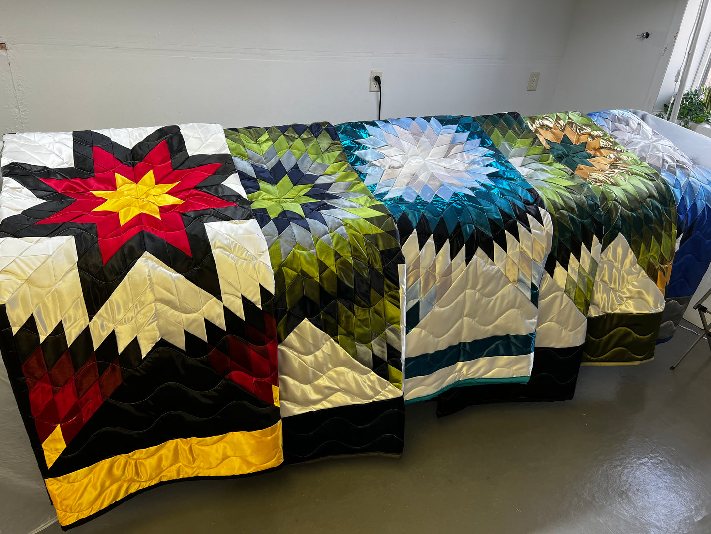 Bundle of Stars - Star Robe Bundle (10 Satin Quilts)